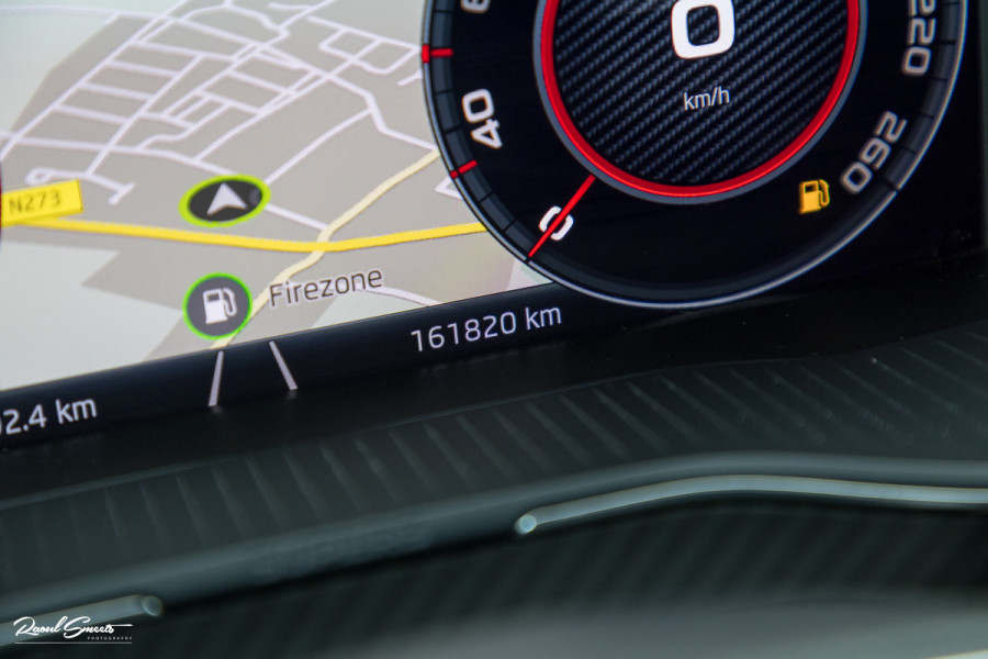 Škoda Superb Combi 1.5 TSI ACT Sportline Business | Steel Grey | Premium audio | Adaptieve cruise | Blis |