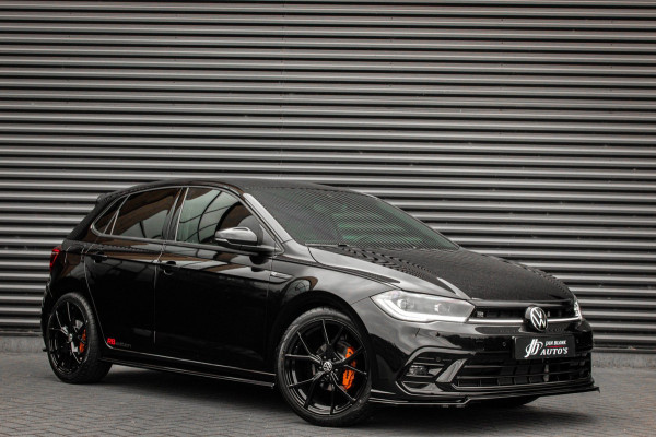 Volkswagen Polo 1.0 TSI R-Line OPTIONS / FULL BLACK / VERLAGINGSVEREN / APPLE CARPLAY / LED KOPLAMPEN / DIGITAL DASCH /MAXTON PACK