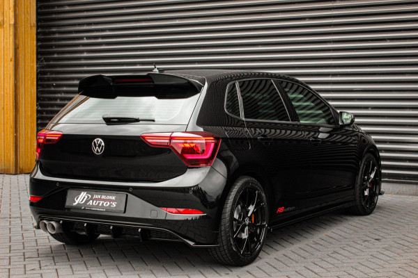 Volkswagen Polo 1.0 TSI R-Line OPTIONS / FULL BLACK / VERLAGINGSVEREN / APPLE CARPLAY / LED KOPLAMPEN / DIGITAL DASCH /MAXTON PACK