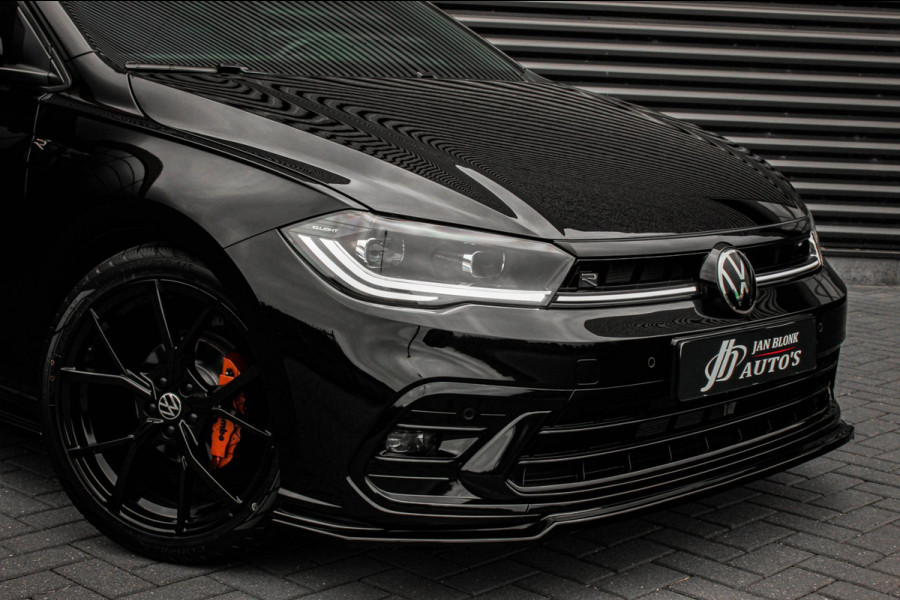 Volkswagen Polo 1.0 TSI R-Line OPTIONS / FULL BLACK / VERLAGINGSVEREN / APPLE CARPLAY / LED KOPLAMPEN / DIGITAL DASCH /MAXTON PACK