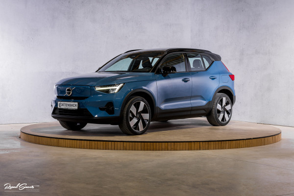 Volvo XC40 Recharge Twin Ultimate 78 kWh | Zwenkbare trekhaak | Panorama dak | Adaptieve cruise | Blis | Memory | Harman Kardon |
