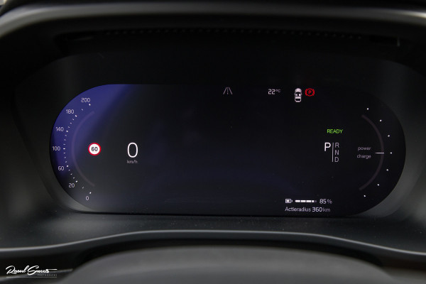 Volvo XC40 Recharge Plus 70 kWh | Adaptieve cruise | Blis | 20 Inch | Leder/Alcantara |