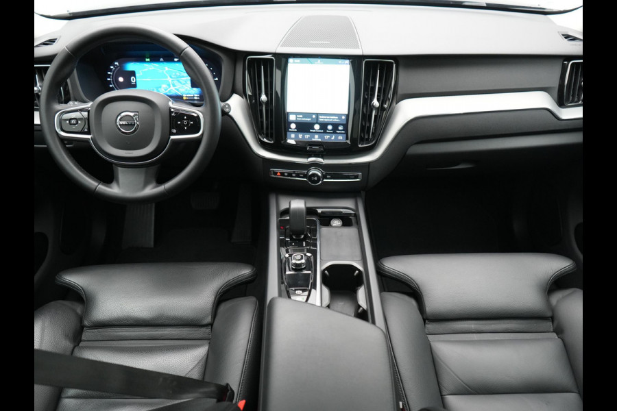 Volvo XC60 T6 PHEV AWD R-Design 350pk Dealer O.H | Trekhaak Af Fabriek | Panodak | Adaptive Cruise | Harman / Kardon | Camera | Lederen Sportstoelen Memory & Verwarmd | Keyless | Apple Carplay | Pilot Assist | Google Assistant & Maps | Stuurverwarming | Virtual | Navigatie | DAB | 20"L.M | Plug In Hybrid |