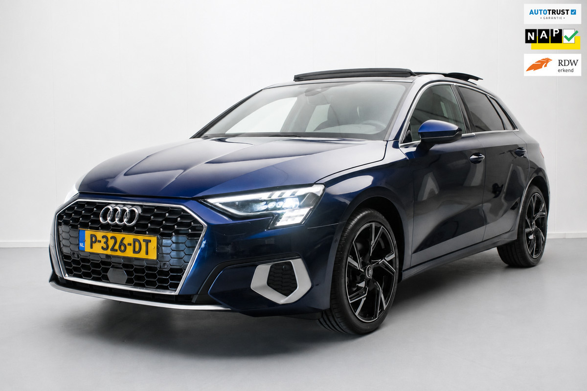 Audi A3 Sportback 35 TFSI Advanced Sport Edition S NL-auto [ Panoramadak Sfeerlicht Matrix Adaptive Cruise Camera Virtual S Line ]