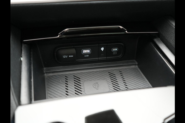 Kia Sportage 1.6 T-GDi Spirit PHEV 266pk Dealer O.H | Panodak | Adaptive Cruise | 360 Camera | Sportstoelen Verwarmd | Apple Carplay | Keyless | BLIS | Stuurverwarming | Pilot Assist | Virtual | Navigatie | DAB | 19"L.M | Plug In Hybrid |