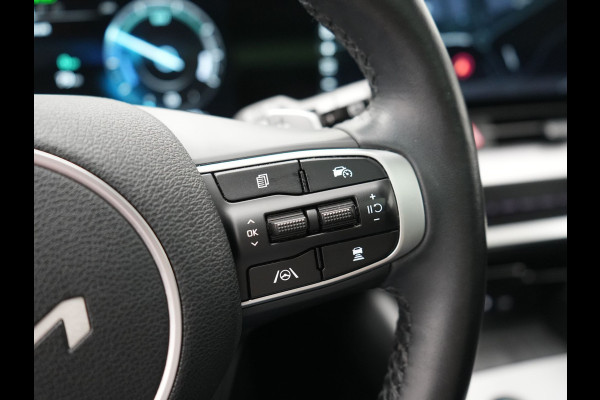 Kia Sportage 1.6 T-GDi Spirit PHEV 266pk Dealer O.H | Panodak | Adaptive Cruise | 360 Camera | Sportstoelen Verwarmd | Apple Carplay | Keyless | BLIS | Stuurverwarming | Pilot Assist | Virtual | Navigatie | DAB | 19"L.M | Plug In Hybrid |