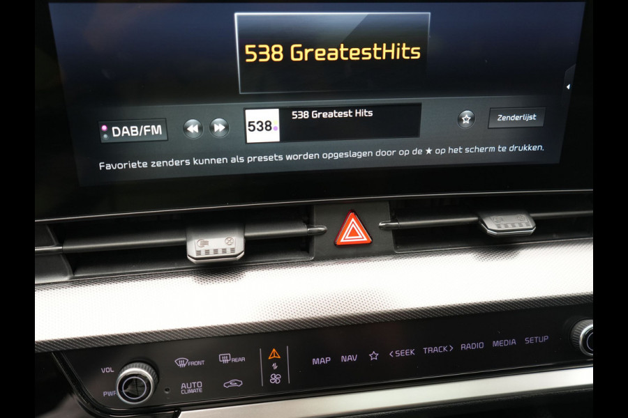 Kia Sportage 1.6 T-GDi Spirit PHEV 266pk Dealer O.H | Panodak | Adaptive Cruise | 360 Camera | Sportstoelen Verwarmd | Apple Carplay | Keyless | BLIS | Stuurverwarming | Pilot Assist | Virtual | Navigatie | DAB | 19"L.M | Plug In Hybrid |
