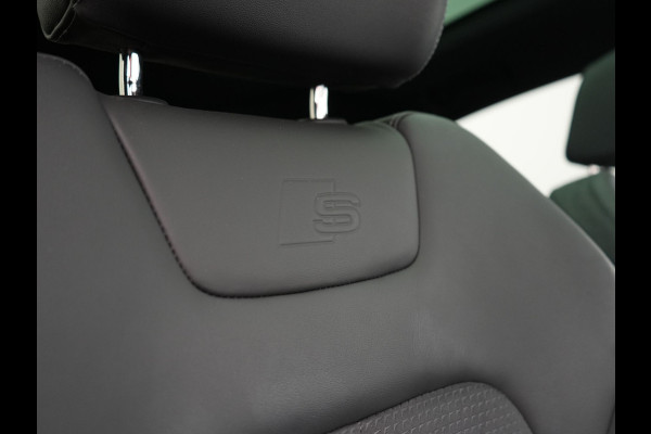 Audi e-tron Sportback 55 quattro S Line 95 kWh 408pk Dealer O.H | Trekhaak Afn. | Adaptive Cruise | Camera | Bang & Olufsen | Alcantara Sportstoelen Memory & Verwarmd | Keyless | Apple Carplay | BLIS | Navigatie | Virtual | DAB | 21"L.M |