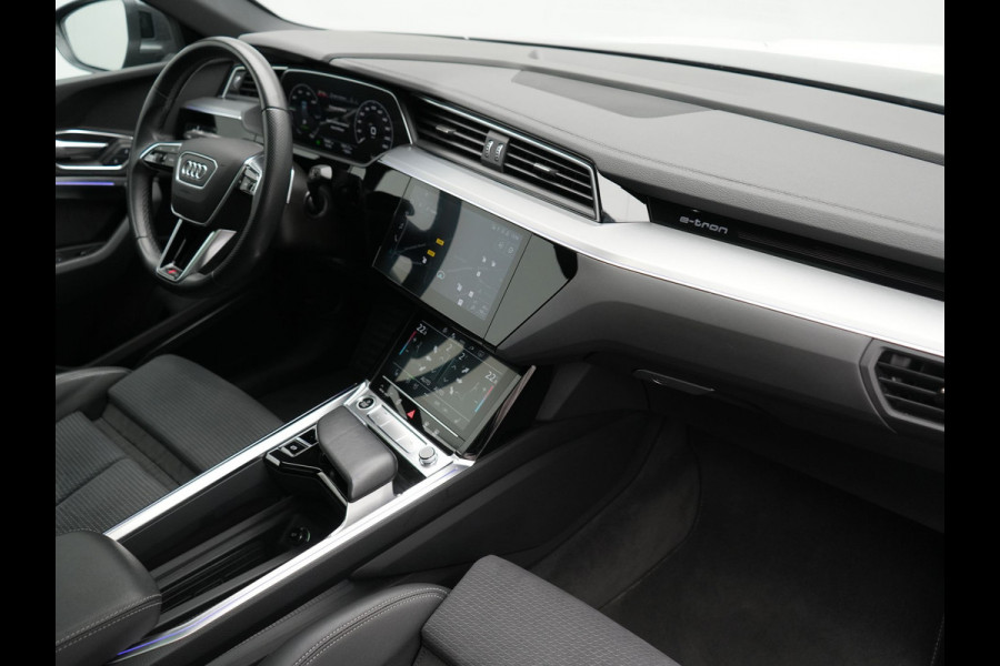 Audi e-tron Sportback 55 quattro S Line 95 kWh 408pk Dealer O.H | Trekhaak Afn. | Adaptive Cruise | Camera | Bang & Olufsen | Alcantara Sportstoelen Memory & Verwarmd | Keyless | Apple Carplay | BLIS | Navigatie | Virtual | DAB | 21"L.M |