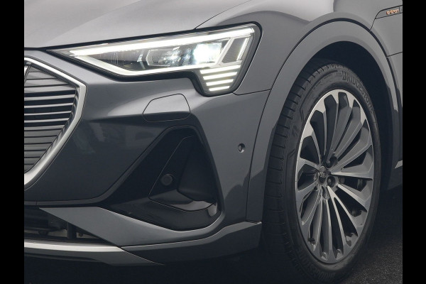 Audi e-tron Sportback 55 quattro S Line 95 kWh 408pk Dealer O.H | Trekhaak Afn. | Adaptive Cruise | Camera | Bang & Olufsen | Alcantara Sportstoelen Memory & Verwarmd | Keyless | Apple Carplay | BLIS | Navigatie | Virtual | DAB | 21"L.M |
