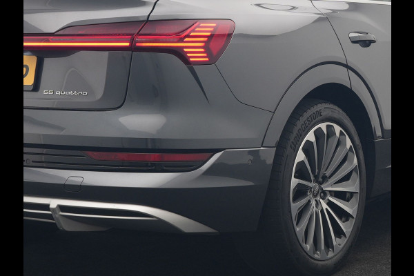 Audi e-tron Sportback 55 quattro S Line 95 kWh 408pk Dealer O.H | Trekhaak Afn. | Adaptive Cruise | Camera | Bang & Olufsen | Alcantara Sportstoelen Memory & Verwarmd | Keyless | Apple Carplay | BLIS | Navigatie | Virtual | DAB | 21"L.M |
