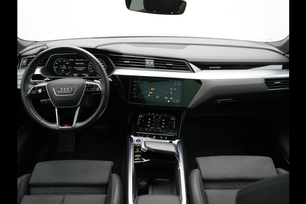 Audi e-tron Sportback 55 quattro S Line 95 kWh 408pk Dealer O.H | Trekhaak Afn. | Adaptive Cruise | Camera | Bang & Olufsen | Alcantara Sportstoelen Memory & Verwarmd | Keyless | Apple Carplay | BLIS | Navigatie | Virtual | DAB | 21"L.M |