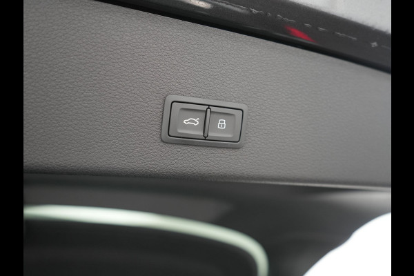 Audi e-tron Sportback 55 quattro S Line 95 kWh 408pk Dealer O.H | Trekhaak Afn. | Adaptive Cruise | Camera | Bang & Olufsen | Alcantara Sportstoelen Memory & Verwarmd | Keyless | Apple Carplay | BLIS | Navigatie | Virtual | DAB | 21"L.M |