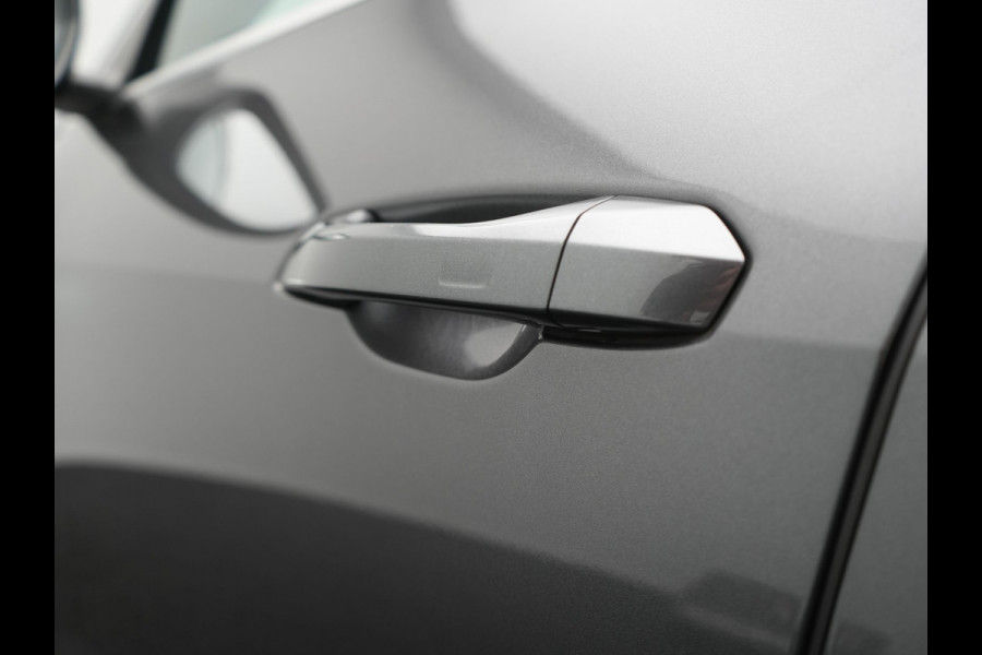 Audi e-tron Sportback 55 quattro S Line 95 kWh 408pk Dealer O.H | Trekhaak Afn. | Adaptive Cruise | Camera | Bang & Olufsen | Alcantara Sportstoelen Memory & Verwarmd | Keyless | Apple Carplay | BLIS | Navigatie | Virtual | DAB | 21"L.M |