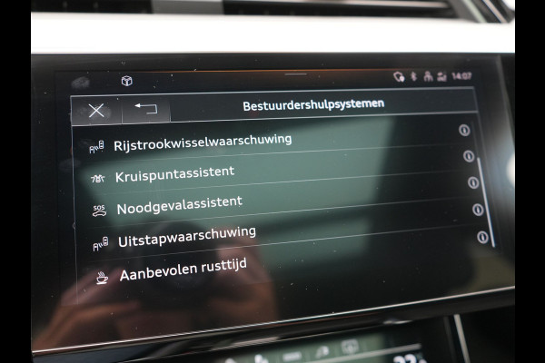 Audi e-tron Sportback 55 quattro S Line 95 kWh 408pk Dealer O.H | Trekhaak Afn. | Adaptive Cruise | Camera | Bang & Olufsen | Alcantara Sportstoelen Memory & Verwarmd | Keyless | Apple Carplay | BLIS | Navigatie | Virtual | DAB | 21"L.M |