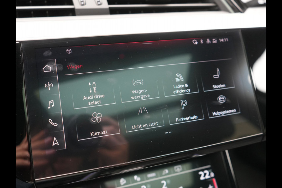 Audi e-tron Sportback 55 quattro S Line 95 kWh 408pk Dealer O.H | Trekhaak Afn. | Adaptive Cruise | Camera | Bang & Olufsen | Alcantara Sportstoelen Memory & Verwarmd | Keyless | Apple Carplay | BLIS | Navigatie | Virtual | DAB | 21"L.M |
