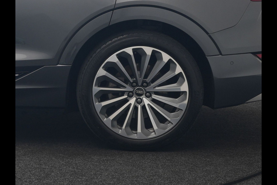 Audi e-tron Sportback 55 quattro S Line 95 kWh 408pk Dealer O.H | Trekhaak Afn. | Adaptive Cruise | Camera | Bang & Olufsen | Alcantara Sportstoelen Memory & Verwarmd | Keyless | Apple Carplay | BLIS | Navigatie | Virtual | DAB | 21"L.M |