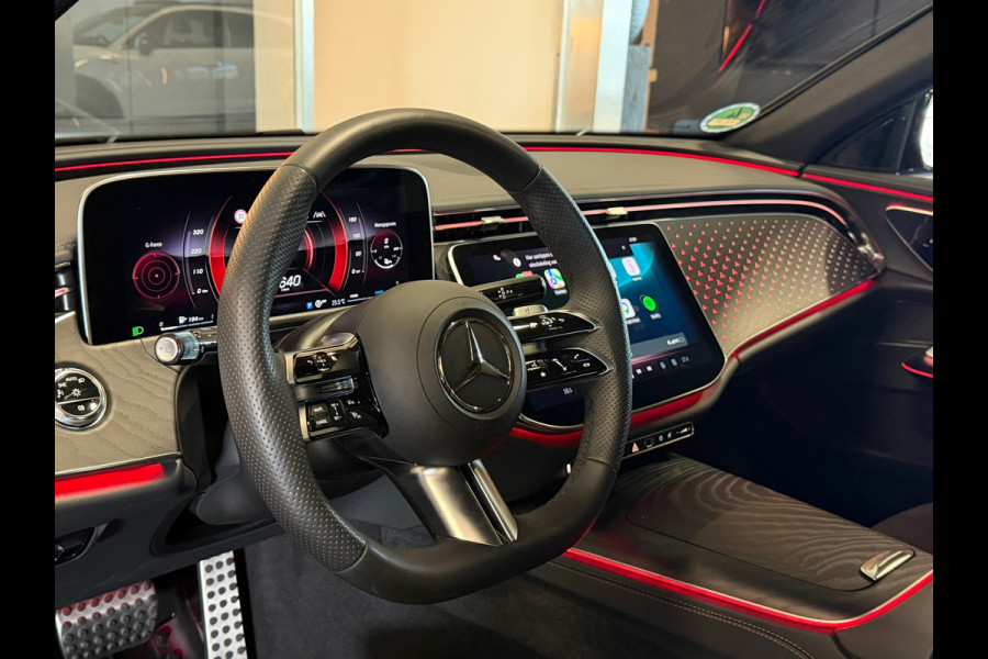 Mercedes-Benz E-Klasse 200 Amg night Panorama Memory 360Camera Keyless