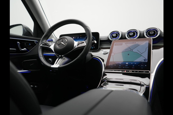 Mercedes-Benz C-Klasse Estate 300 e Avantgarde 313pk Dealer O.H | Trekhaak Af Fabriek | Panodak | Adaptive Cruise | 360 Camera | Digital LED | Lederen Sportstoelen Memory & Ventilatie | Keyless | Apple Carplay | Stoelverwarming | Pilot Assist | Stuurverwarming | Virtual | Sfeerverlichting | Navigatie | DAB | 18"L.M | Plug In Hybrid |