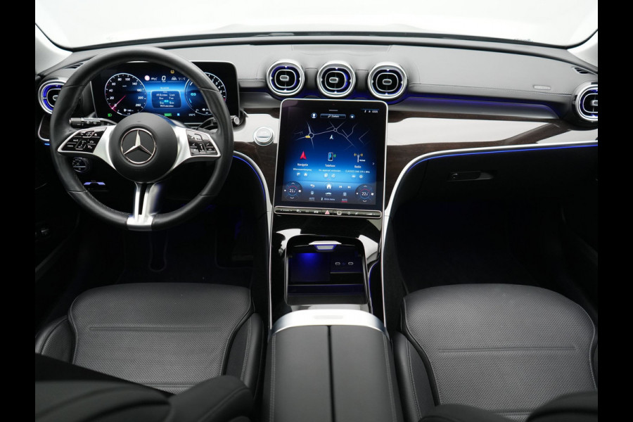 Mercedes-Benz C-Klasse Estate 300 e Avantgarde 313pk Dealer O.H | Trekhaak Af Fabriek | Panodak | Adaptive Cruise | 360 Camera | Digital LED | Lederen Sportstoelen Memory & Ventilatie | Keyless | Apple Carplay | Stoelverwarming | Pilot Assist | Stuurverwarming | Virtual | Sfeerverlichting | Navigatie | DAB | 18"L.M | Plug In Hybrid |