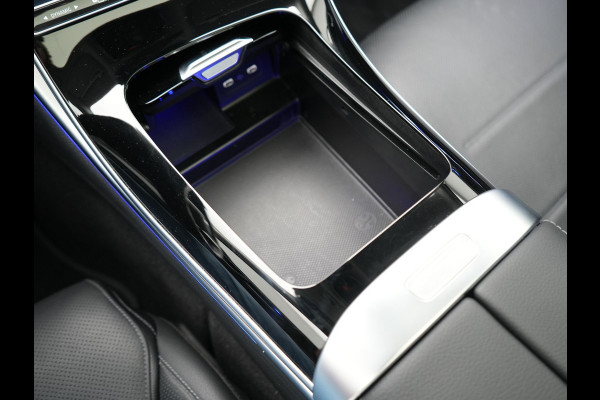 Mercedes-Benz C-Klasse Estate 300 e Avantgarde 313pk Dealer O.H | Trekhaak Af Fabriek | Panodak | Adaptive Cruise | 360 Camera | Digital LED | Lederen Sportstoelen Memory & Ventilatie | Keyless | Apple Carplay | Stoelverwarming | Pilot Assist | Stuurverwarming | Virtual | Sfeerverlichting | Navigatie | DAB | 18"L.M | Plug In Hybrid |