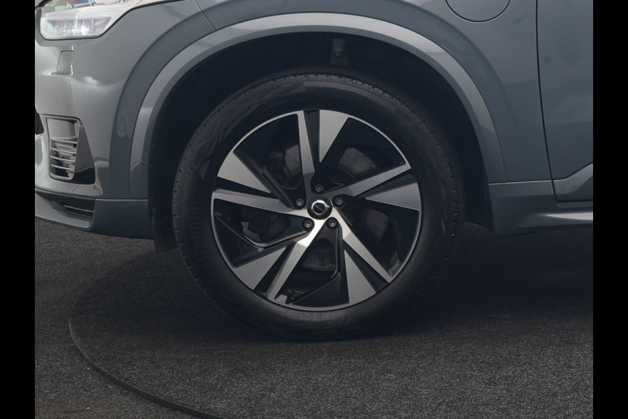 Volvo XC90 T8 Recharge AWD R-Design Long Range PHEV 456pk Dealer O.H | Adaptive Cruise | Camera | Lederen Sportstoelen Memory & Verwarmd | Apple Carplay | Keyless | BLIS | Pilot Assist | Stuurverwarming | Virtual | Navigatie | DAB | 20"L.M | Plug In Hybrid |