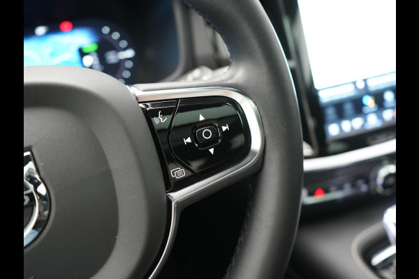 Volvo V60 T6 PHEV AWD Plus Dark Long Range 350pk Dealer O.H | Trekhaak Af Fabriek | Panodak | Adaptive Cruise | 360 Camera | Sportstoelen Memory & Verwarmd | Keyless | Apple Carplay | Pilot Assist | Stuurverwarming | Google Assistant & Maps | Navigatie | Virtual | DAB | 19"L.M | Plug In Hybrid |