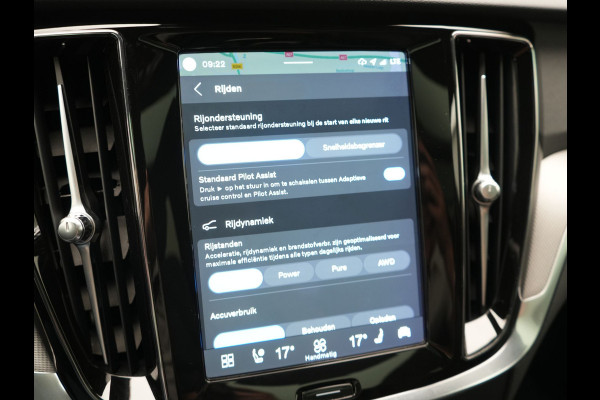 Volvo V60 T6 PHEV AWD Plus Dark Long Range 350pk Dealer O.H | Trekhaak Af Fabriek | Panodak | Adaptive Cruise | 360 Camera | Sportstoelen Memory & Verwarmd | Keyless | Apple Carplay | Pilot Assist | Stuurverwarming | Google Assistant & Maps | Navigatie | Virtual | DAB | 19"L.M | Plug In Hybrid |