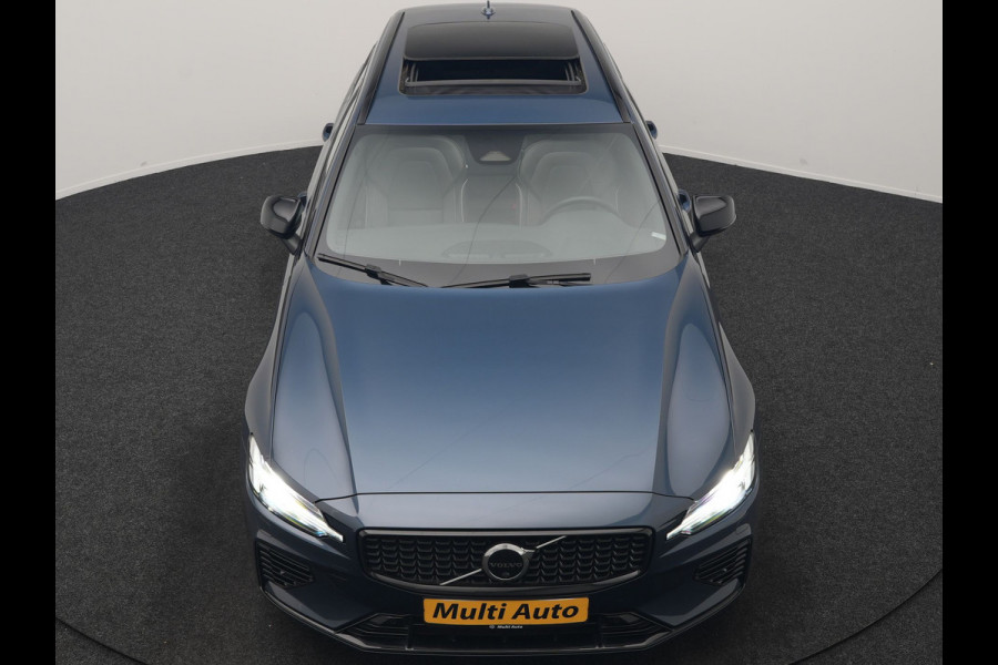 Volvo V60 T6 PHEV AWD Plus Dark Long Range 350pk Dealer O.H | Trekhaak Af Fabriek | Panodak | Adaptive Cruise | 360 Camera | Sportstoelen Memory & Verwarmd | Keyless | Apple Carplay | Pilot Assist | Stuurverwarming | Google Assistant & Maps | Navigatie | Virtual | DAB | 19"L.M | Plug In Hybrid |