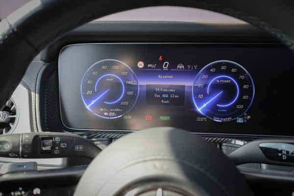 Mercedes-Benz G-Klasse 580 EQ | G63 PAKKET | MANUFAKTUR | SUPERIOR LINE | AMG LINE | COMFORT PAKKET | MASSAGE | VOSSEN VELGEN | ADAPTIVE CRUISE | MATZWART | STOELVERKOELING/VERWARMING/MASSAGE | STUURVERWARMING | BTW-AUTO