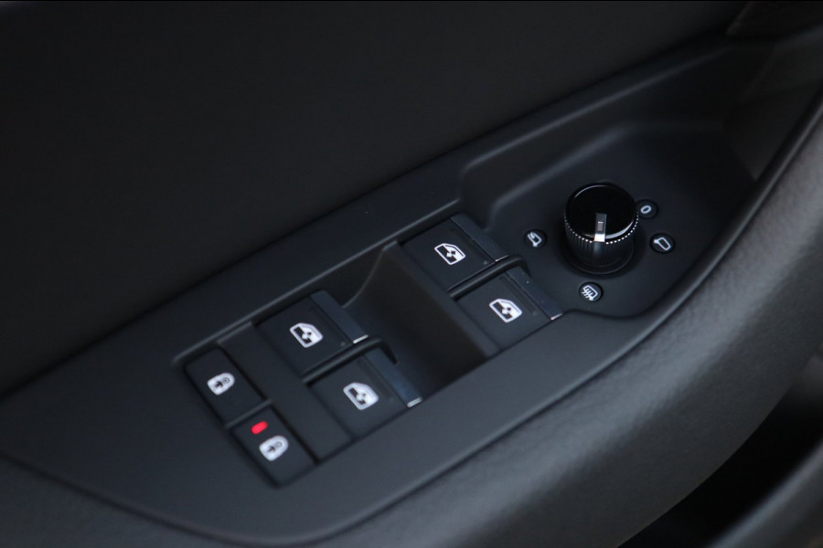 Audi A6 quattro 55 TFSI S-line / PANO / HUD / B&O / ACC / KEYLESS / CAMERA