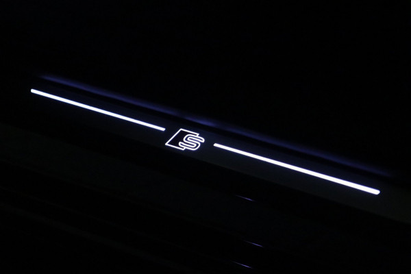 Audi A6 quattro 55 TFSI S-line / PANO / HUD / B&O / ACC / KEYLESS / CAMERA