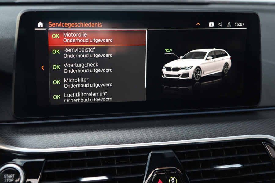 BMW 5 Serie Touring 530e M Sport / PANO / LASER / HUD / ACC / KEYLESS / CAMERA