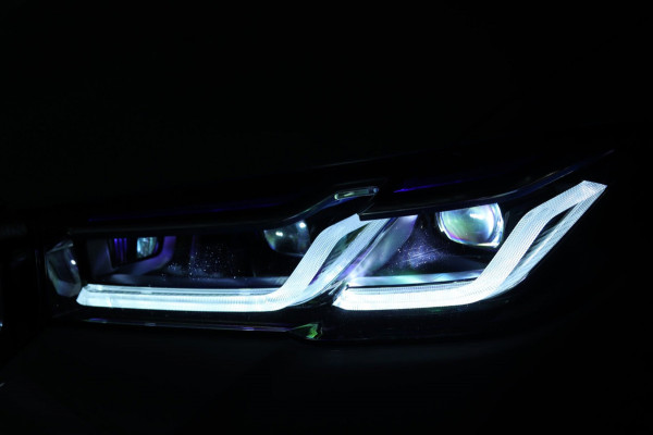 BMW 5 Serie Touring 530e M Sport / PANO / LASER / HUD / ACC / KEYLESS / CAMERA