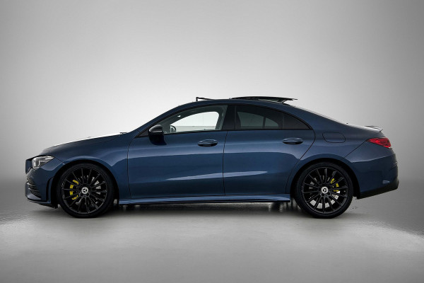 Mercedes-Benz CLA-Klasse 250 Premium Plus AMG-Line (Perfect OndH, Panorama, SfeerV, Camera, Navi, V+A, StoelV, Lane Assist, Etc)