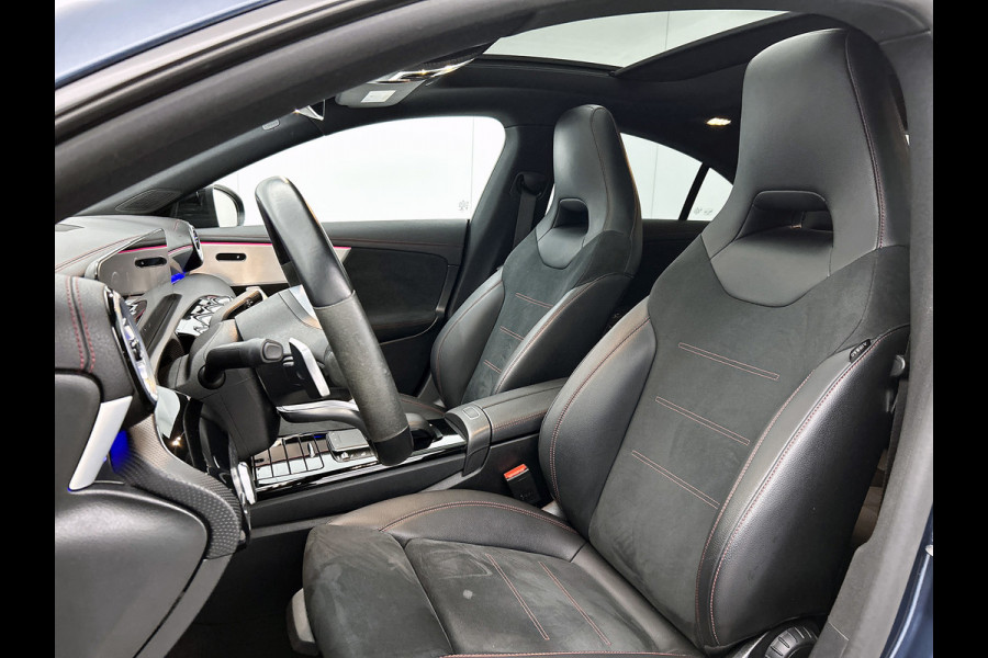 Mercedes-Benz CLA-Klasse 250 Premium Plus AMG-Line (Perfect OndH, Panorama, SfeerV, Camera, Navi, V+A, StoelV, Lane Assist, Etc)