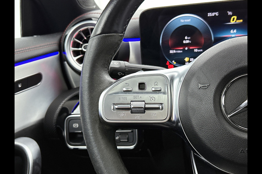 Mercedes-Benz CLA-Klasse 250 Premium Plus AMG-Line (Perfect OndH, Panorama, SfeerV, Camera, Navi, V+A, StoelV, Lane Assist, Etc)