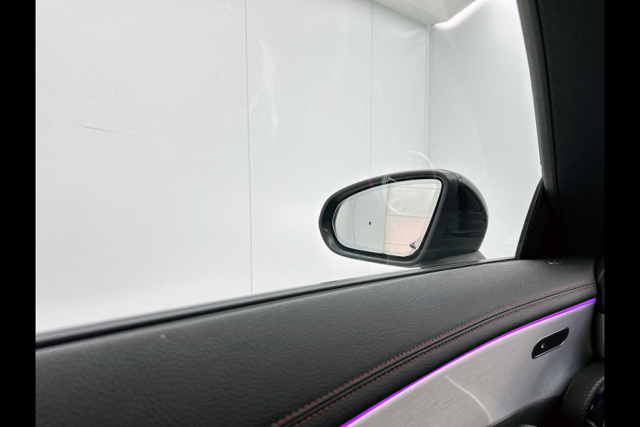 Mercedes-Benz CLA-Klasse 250 Premium Plus AMG-Line (Perfect OndH, Panorama, SfeerV, Camera, Navi, V+A, StoelV, Lane Assist, Etc)