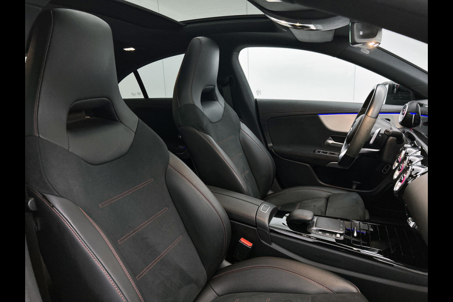 Mercedes-Benz CLA-Klasse 250 Premium Plus AMG-Line (Perfect OndH, Panorama, SfeerV, Camera, Navi, V+A, StoelV, Lane Assist, Etc)