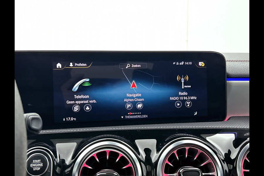 Mercedes-Benz CLA-Klasse 250 Premium Plus AMG-Line (Perfect OndH, Panorama, SfeerV, Camera, Navi, V+A, StoelV, Lane Assist, Etc)