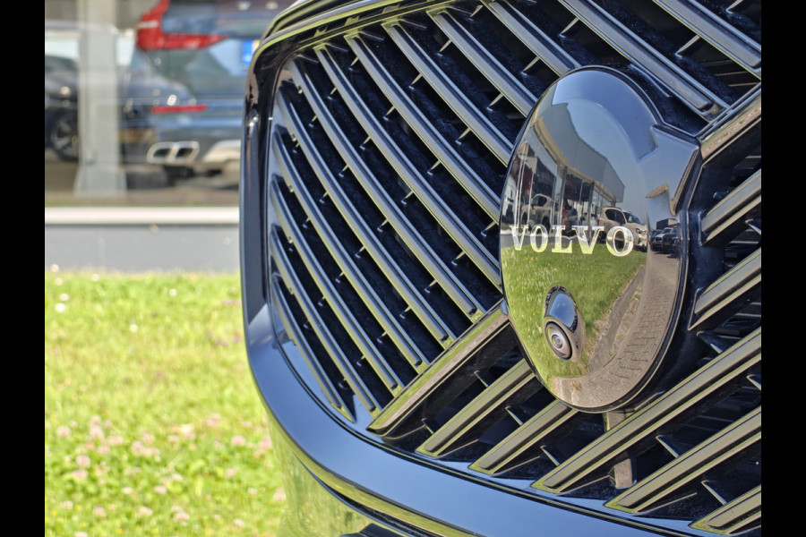 Volvo XC60 T8 AWD 455PK Plug-in hybrid Plus Black Edition | Facelift | Trekhaak | Blis | Luchtvering | Pano | ACC | 360 Camera | HUD | H&K | Elektr. stoelen |