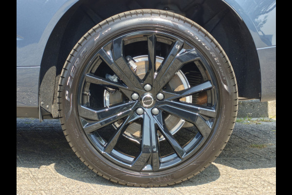 Volvo XC60 T8 AWD 455PK Plug-in hybrid Plus Black Edition | Facelift | Trekhaak | Blis | Luchtvering | Pano | ACC | 360 Camera | HUD | H&K | Elektr. stoelen |