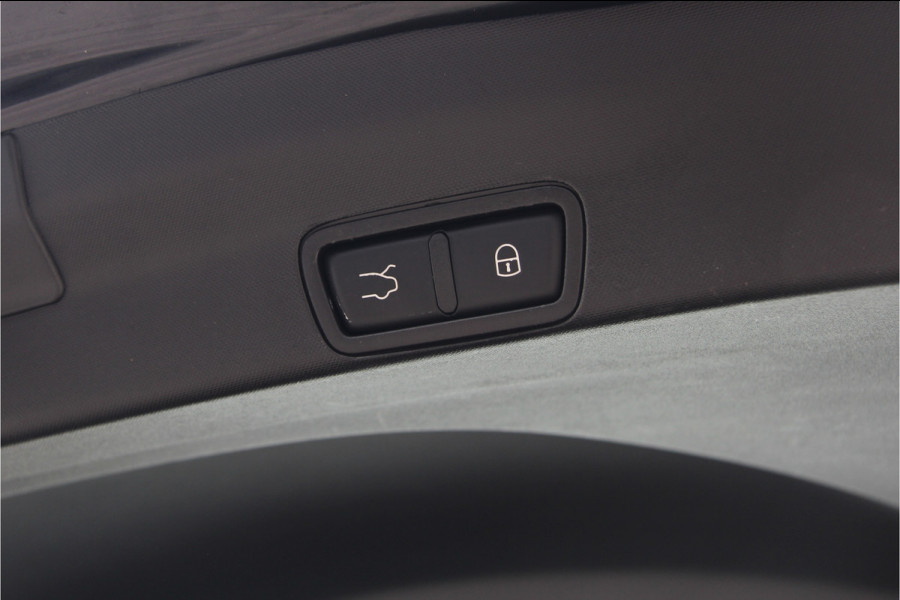 Alfa Romeo Stelvio 2.0 T AWD Super Business Edition 20" | Leder | Adaptive Cruise Control | Camera | Carplay