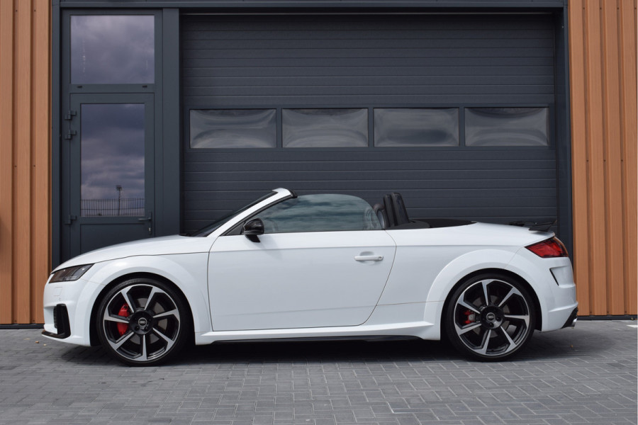 Audi TT TTS Roadster 2.0 TFSI Quattro Competition | RS stoelen | B&O | Keyless | Camera | 20" TTRS