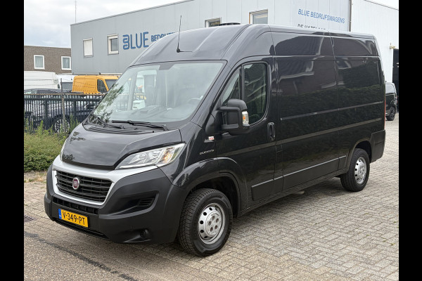Fiat Ducato 33 2.3 MultiJet 130PK Euro6 Automaat L2H2 Luxury ✓ 3-zits ✓ trekhaak ✓ navigatie ✓ camera