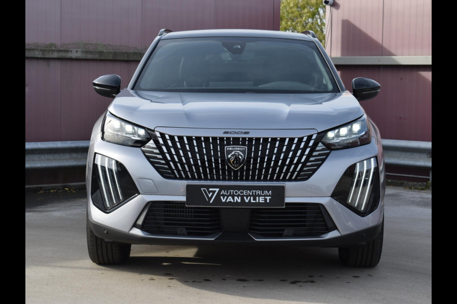 Peugeot 2008 1.2 Hybrid 136 GT | ACHTERUITRIJCAMERA MET SENSOREN | NAVI & CARPAY | E.C.C. | 8.846 KM