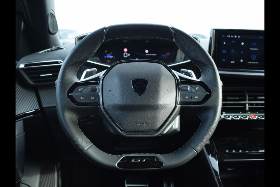 Peugeot 2008 1.2 Hybrid 136 GT | ACHTERUITRIJCAMERA MET SENSOREN | NAVI & CARPAY | E.C.C. | 8.846 KM