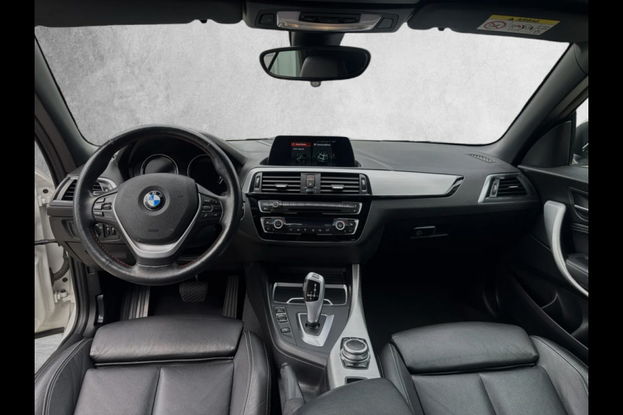 BMW 2 Serie Cabrio 218i High Executive (Goed OnderH, Navi, StoelV, Cruise Con, Parkeersensoren, Etc)
