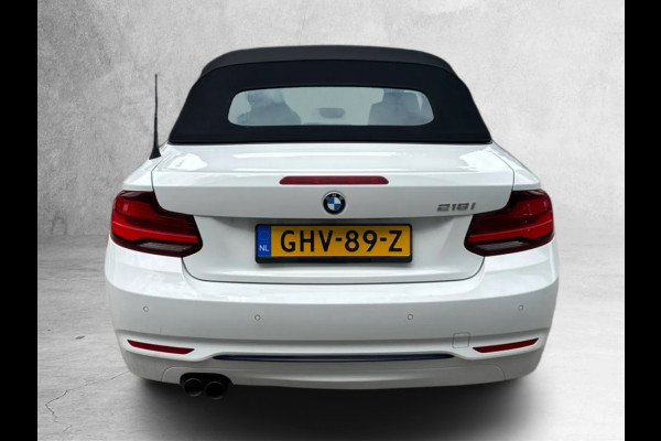 BMW 2 Serie Cabrio 218i High Executive (Goed OnderH, Navi, StoelV, Cruise Con, Parkeersensoren, Etc)