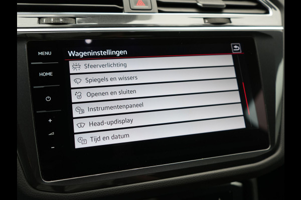 Volkswagen Tiguan 1.4 TSI eHybrid R-Line PHEV 245pk Dealer O.H | Adaptive Cruise | Head Up | Camera | IQ Light | Sportstoelen Verwarmd | Apple Carplay | Keyless | BLIS | Navigatie | Virtual | DAB | 19"L.M | Plug In Hybrid |
